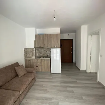 Apartament Viorel Prenga *